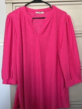 VIVILL Bright Pink Eyelet Tunic Top